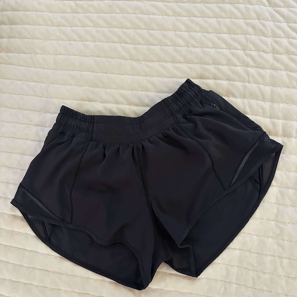 Black size 2 women’s Lululemon shorts